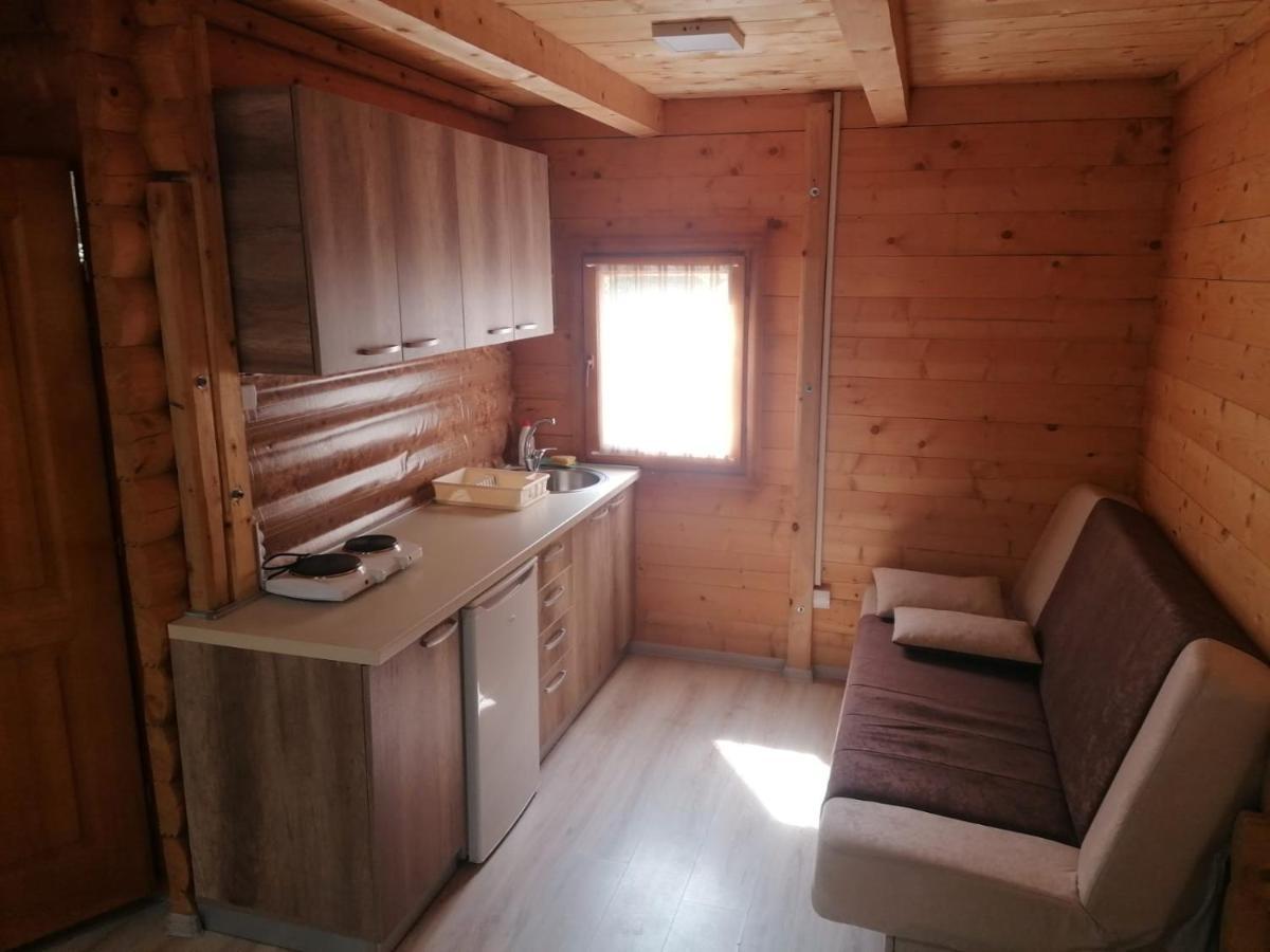 Vikendica Matovic Ovcar Banja Apartment ภายนอก รูปภาพ