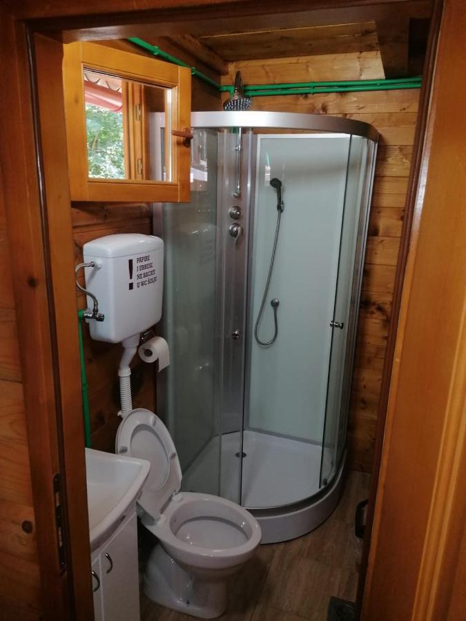 Vikendica Matovic Ovcar Banja Apartment ภายนอก รูปภาพ